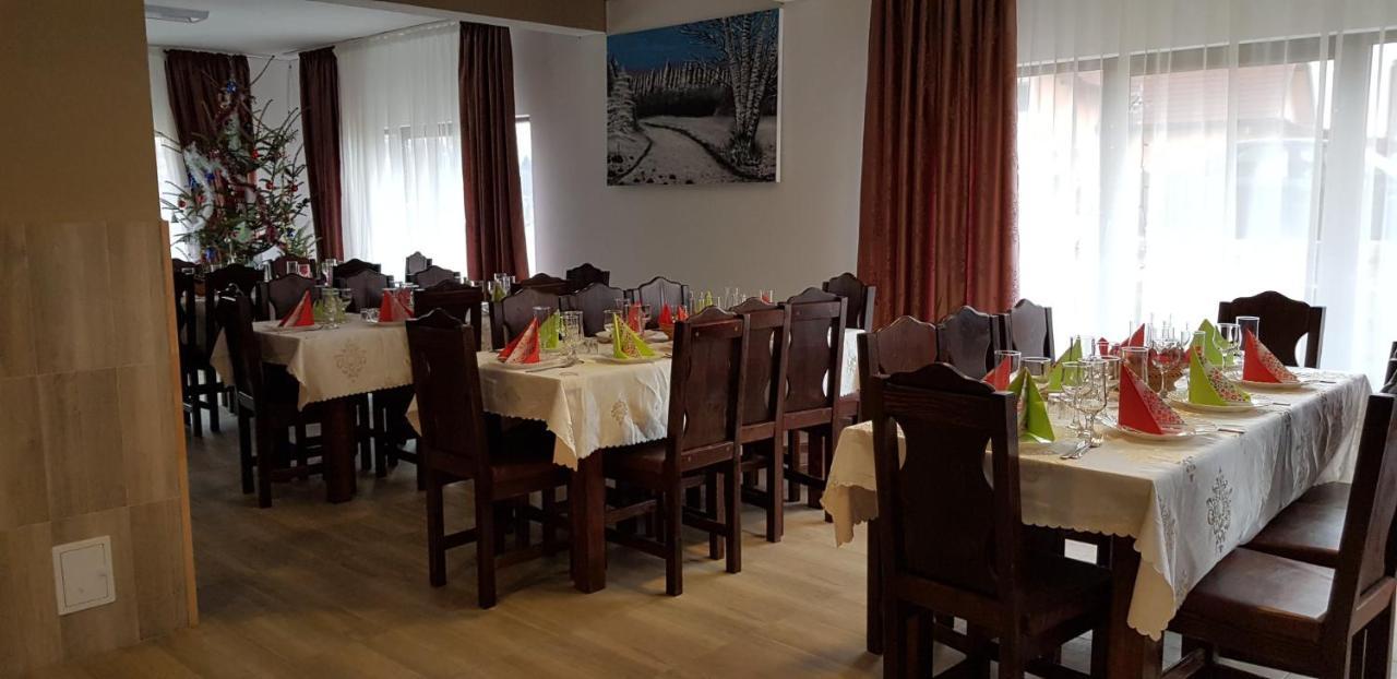 Pensiunea Ronicson Milostea Zewnętrze zdjęcie