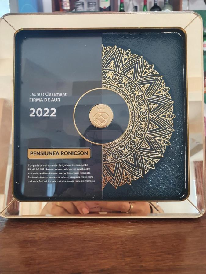 Pensiunea Ronicson Milostea Zewnętrze zdjęcie